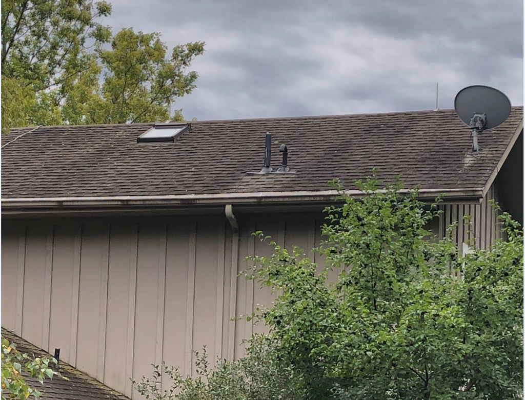 Dirty roof before washing